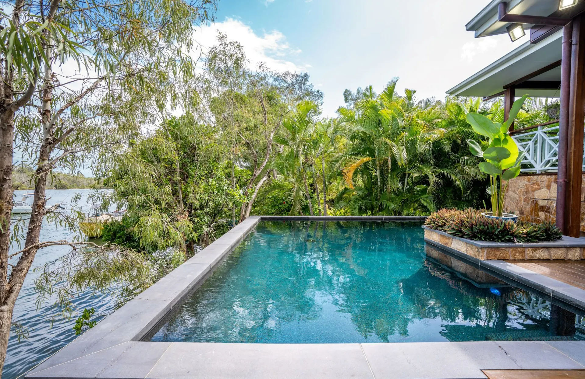 Saltwater swimming pool overlooking the Noosa River