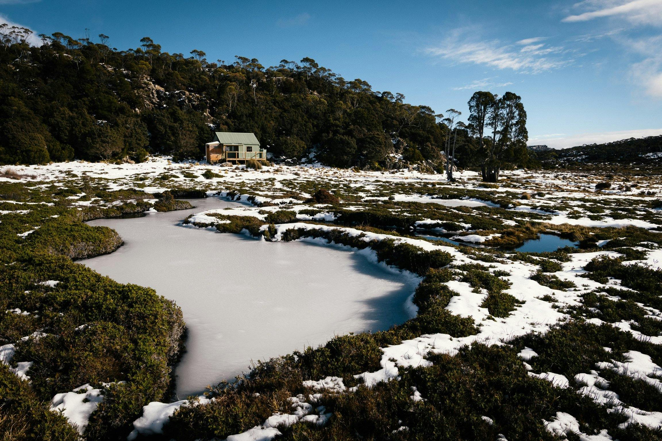 Lady Lake Hut on a snowy Higgs Track