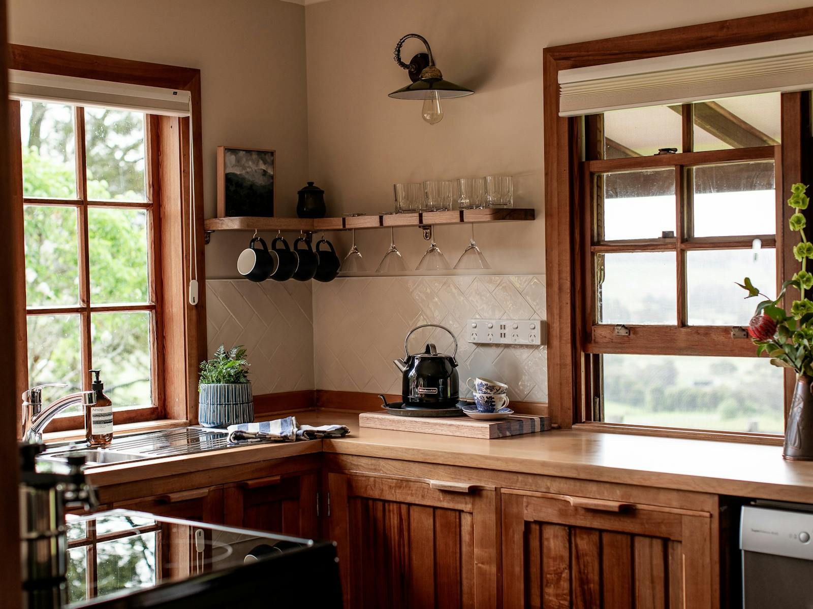 Hand built chef's kitchen with Huon Pine bench-tops
