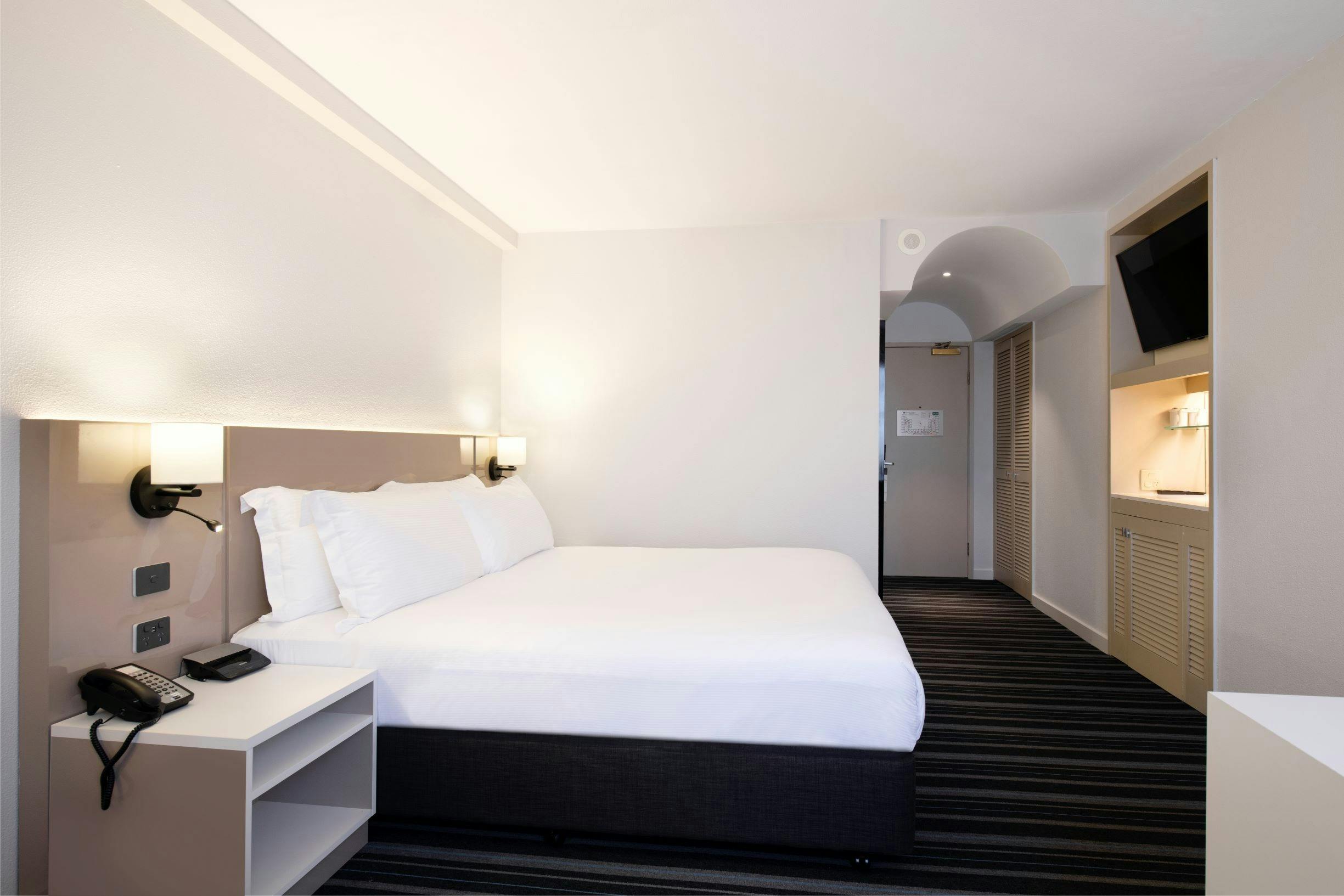 King Guest Room High Floor