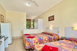 Riverview Tourist Village Katherine Accommodation Nt Australia