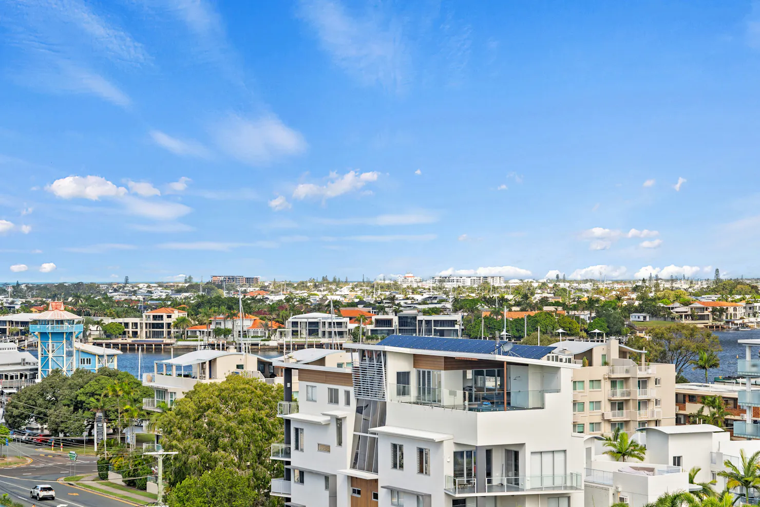 Sea breeze Mooloolaba Water Views