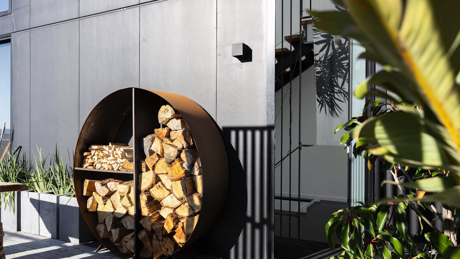 City living with a natural flair