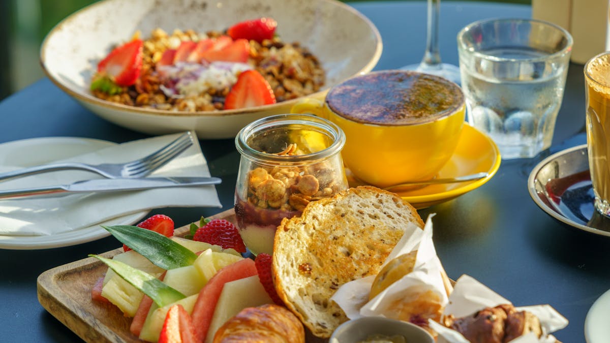 breakfast with a view