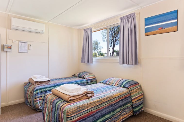 Economy Park Cabins