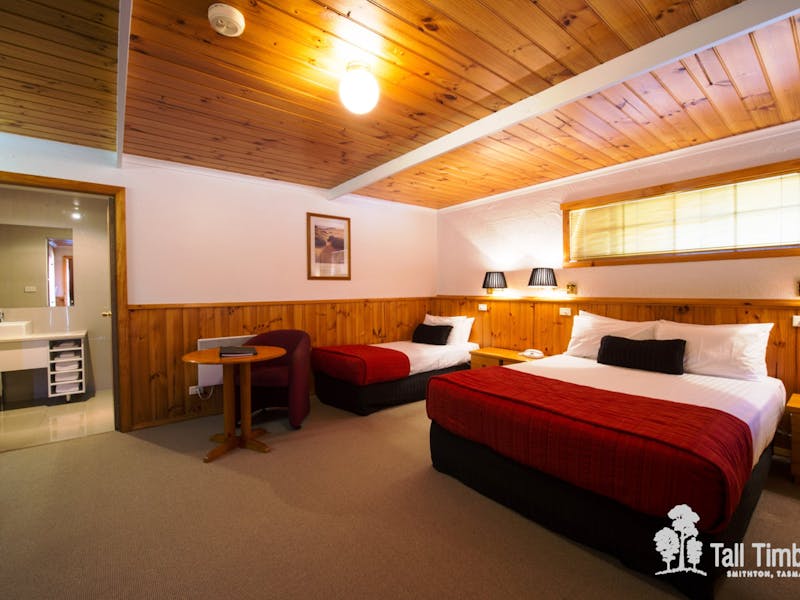 Ensuite Room image
