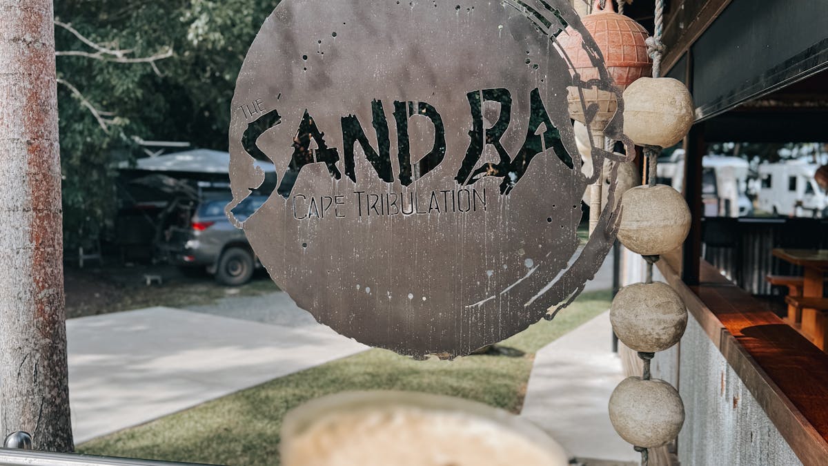 cocktail at sandbar cafe