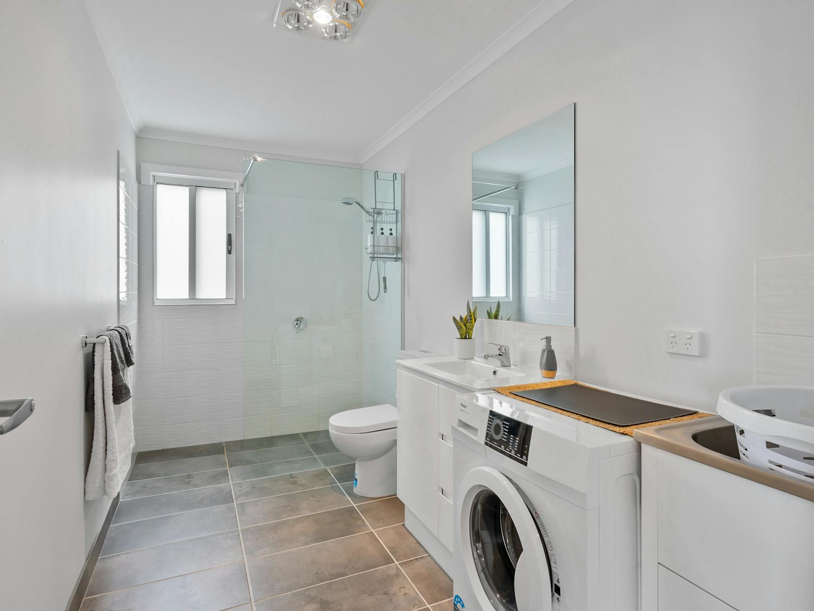 Main Bathroom