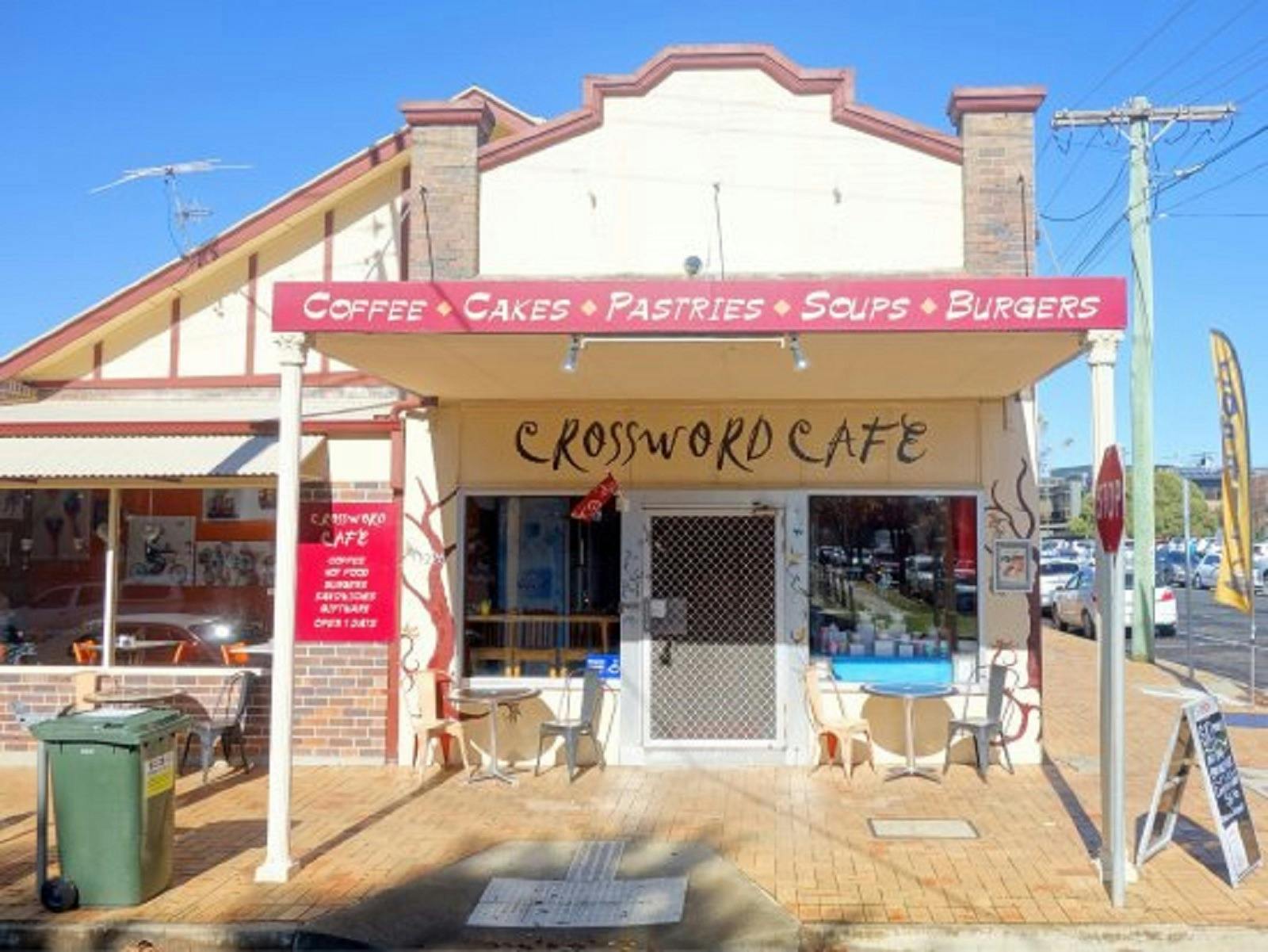 Crossword cafe and takeaway