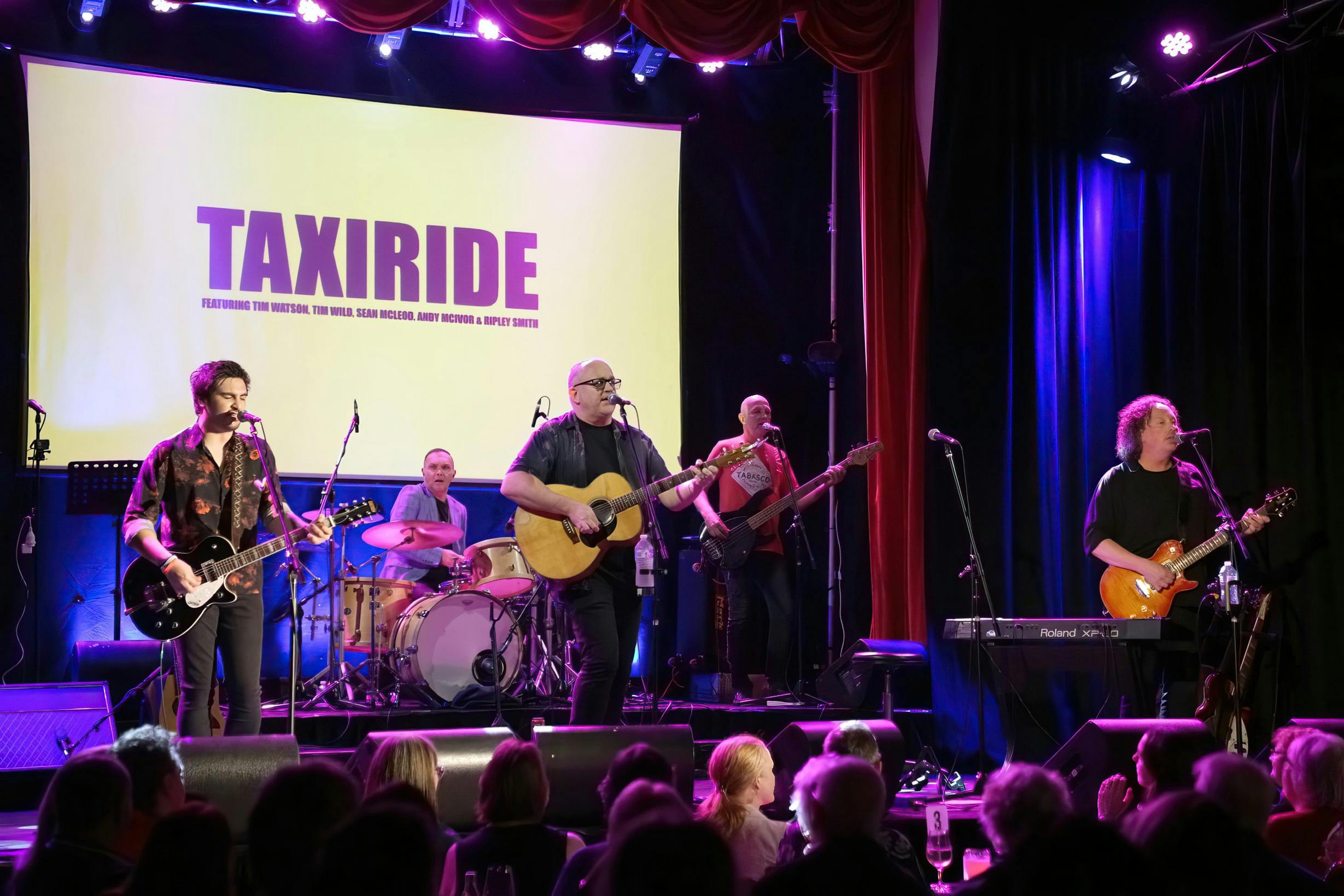 Taxiride ft TTSAR - Live at the Heritage Hotel Bulli