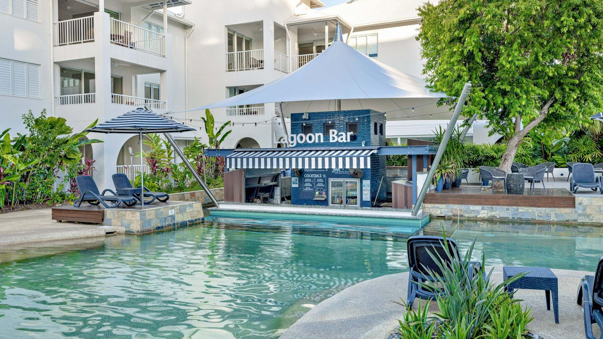 Mantra Portsea - Pool Bar Mantra Portsea - Pool Bar