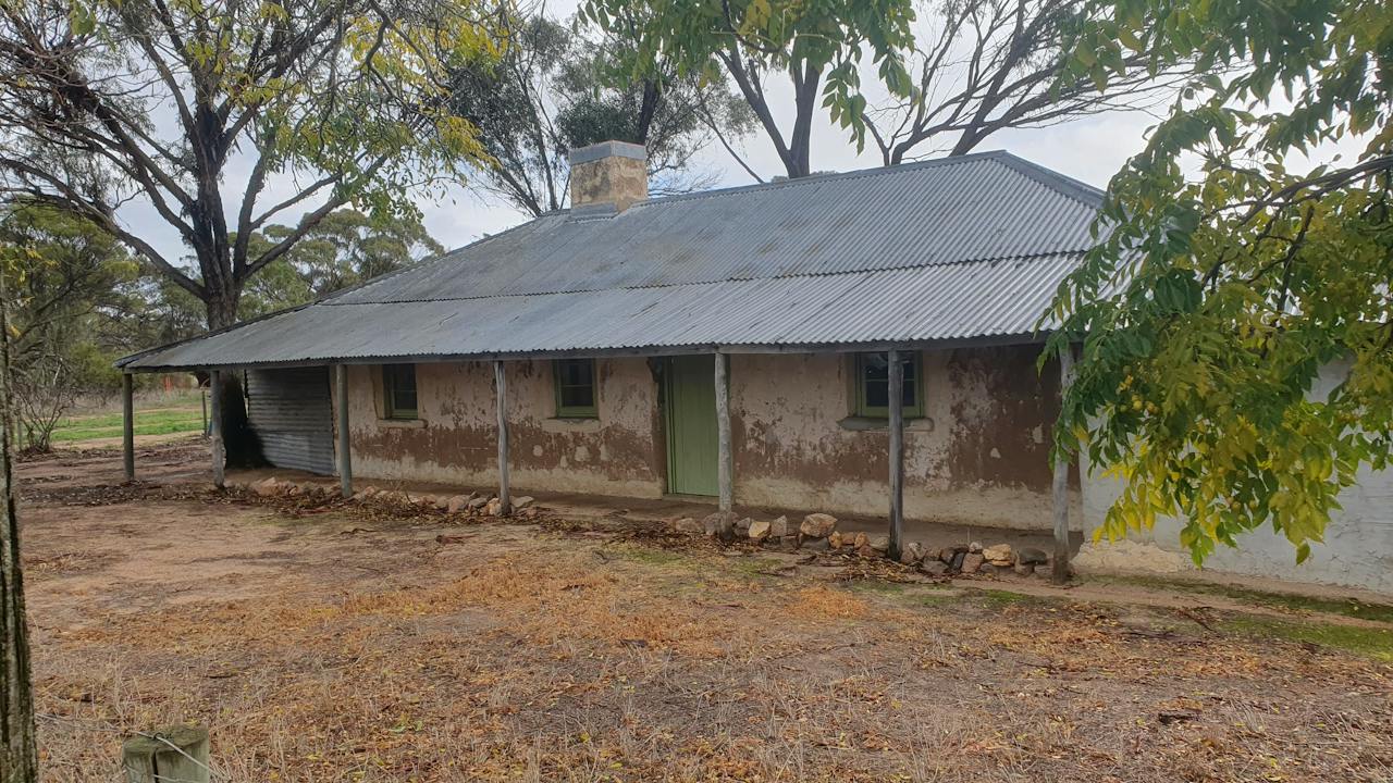 Youndegin Police Station