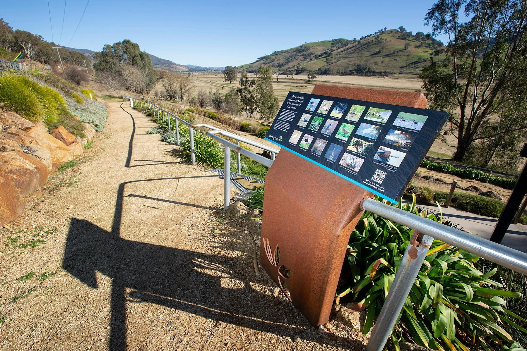 Old Tallangatta Lookout Signage