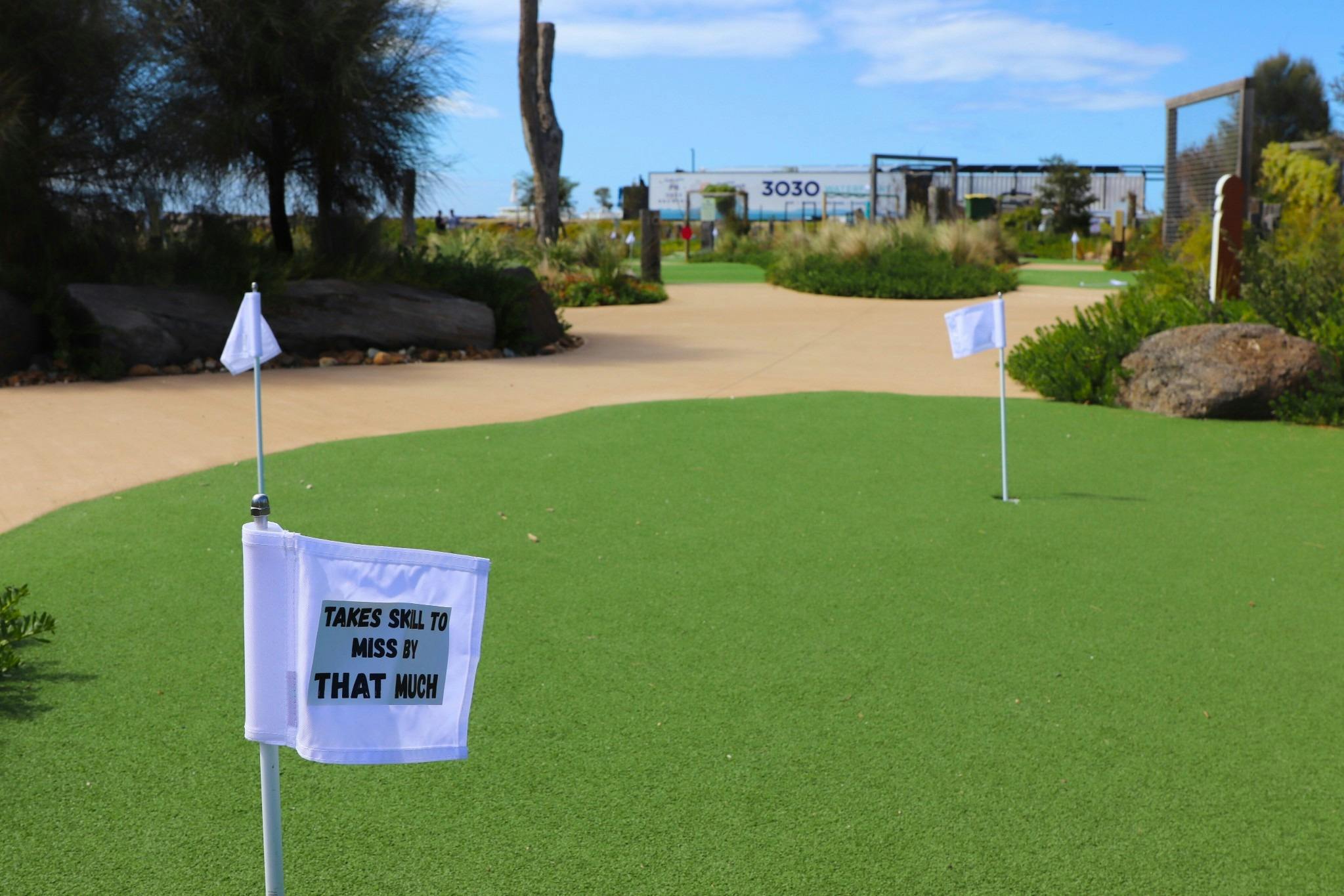 Waterfront Mini Golf at Wyndham Harbour