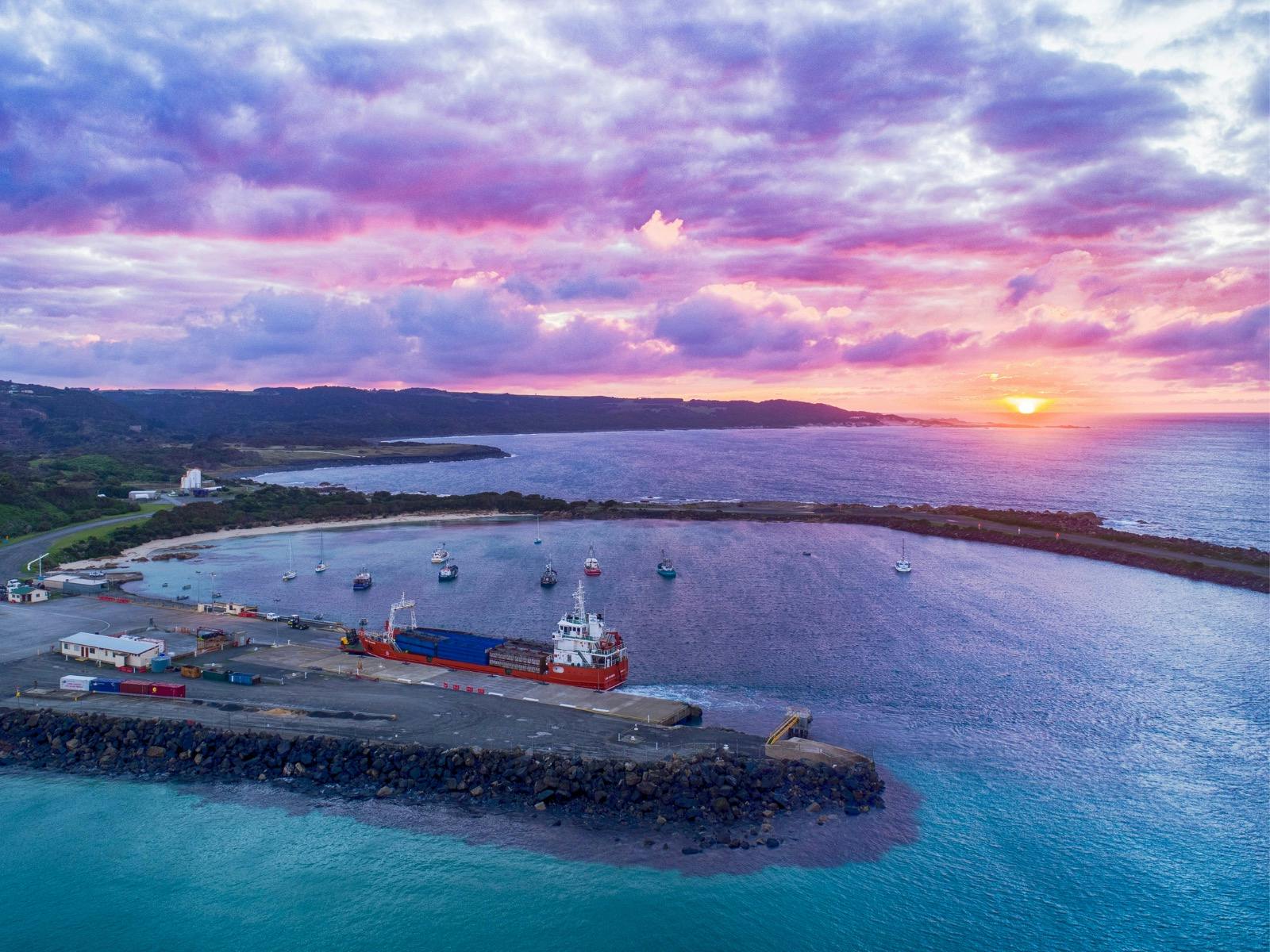 Grassy Harbour, King Island