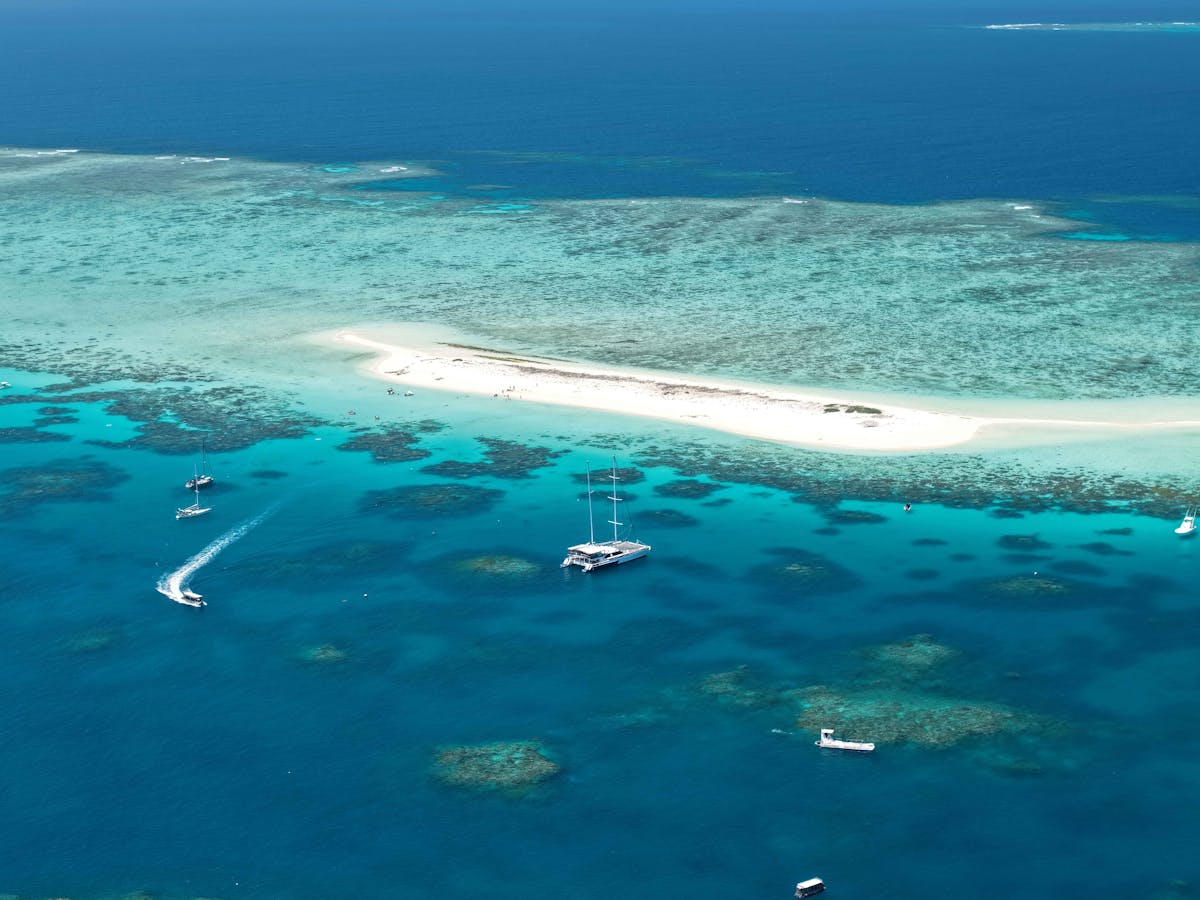 aerail of Michaelmas Cay with Ocean Spirit