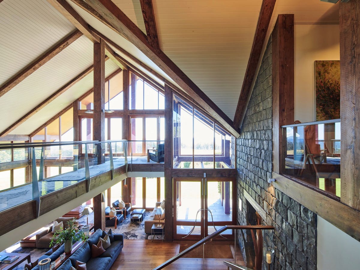 Spicers Peak Lodge Internal