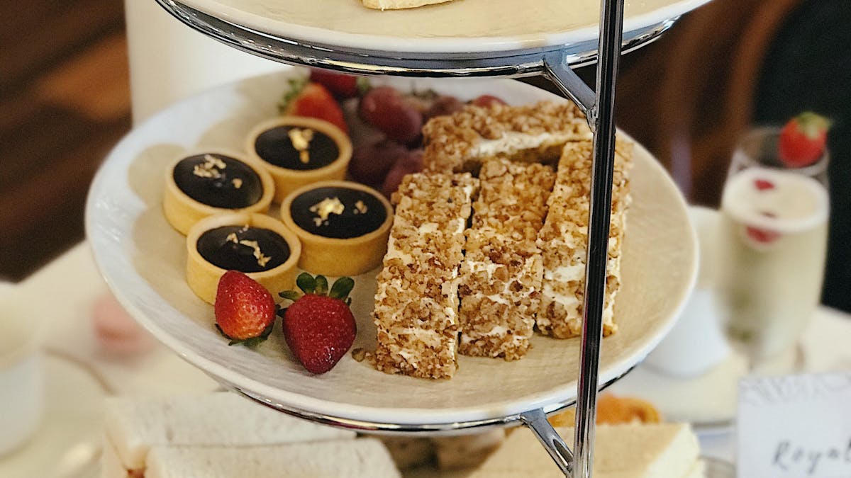 Royale High Tea