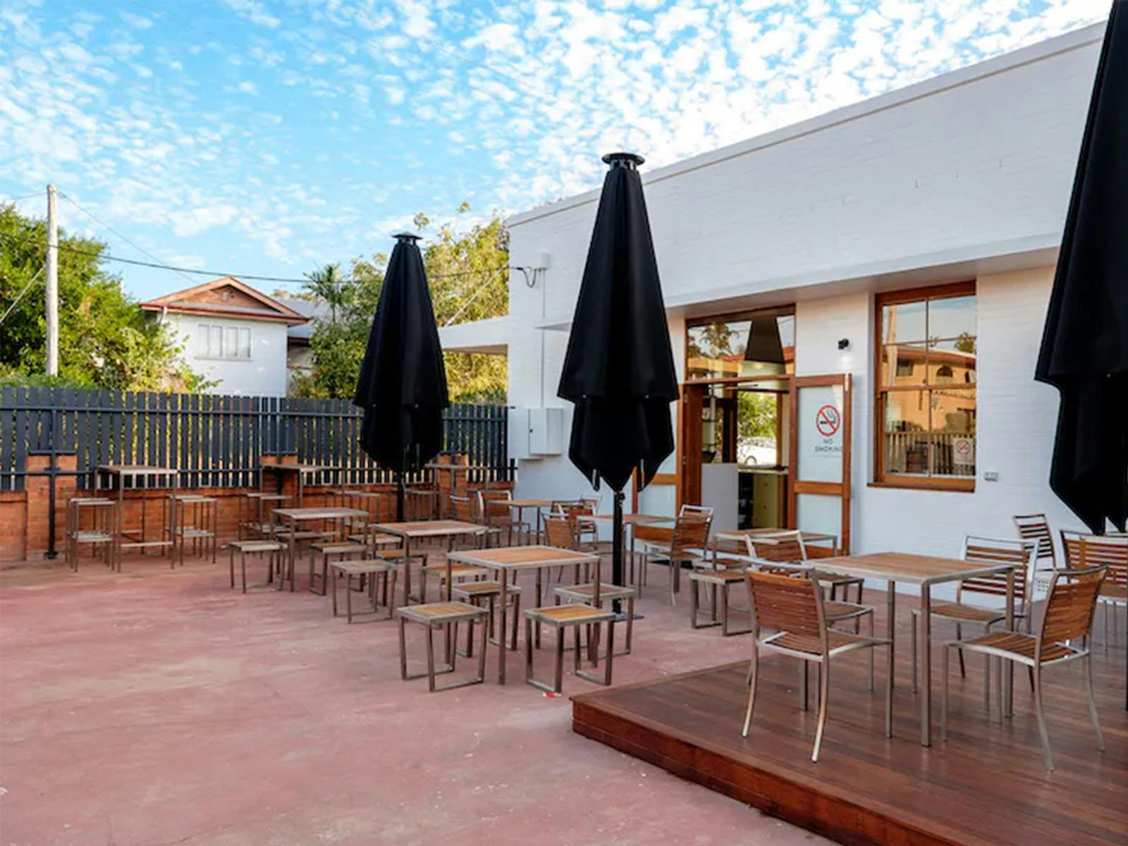Barney Beach Accommodation Centre