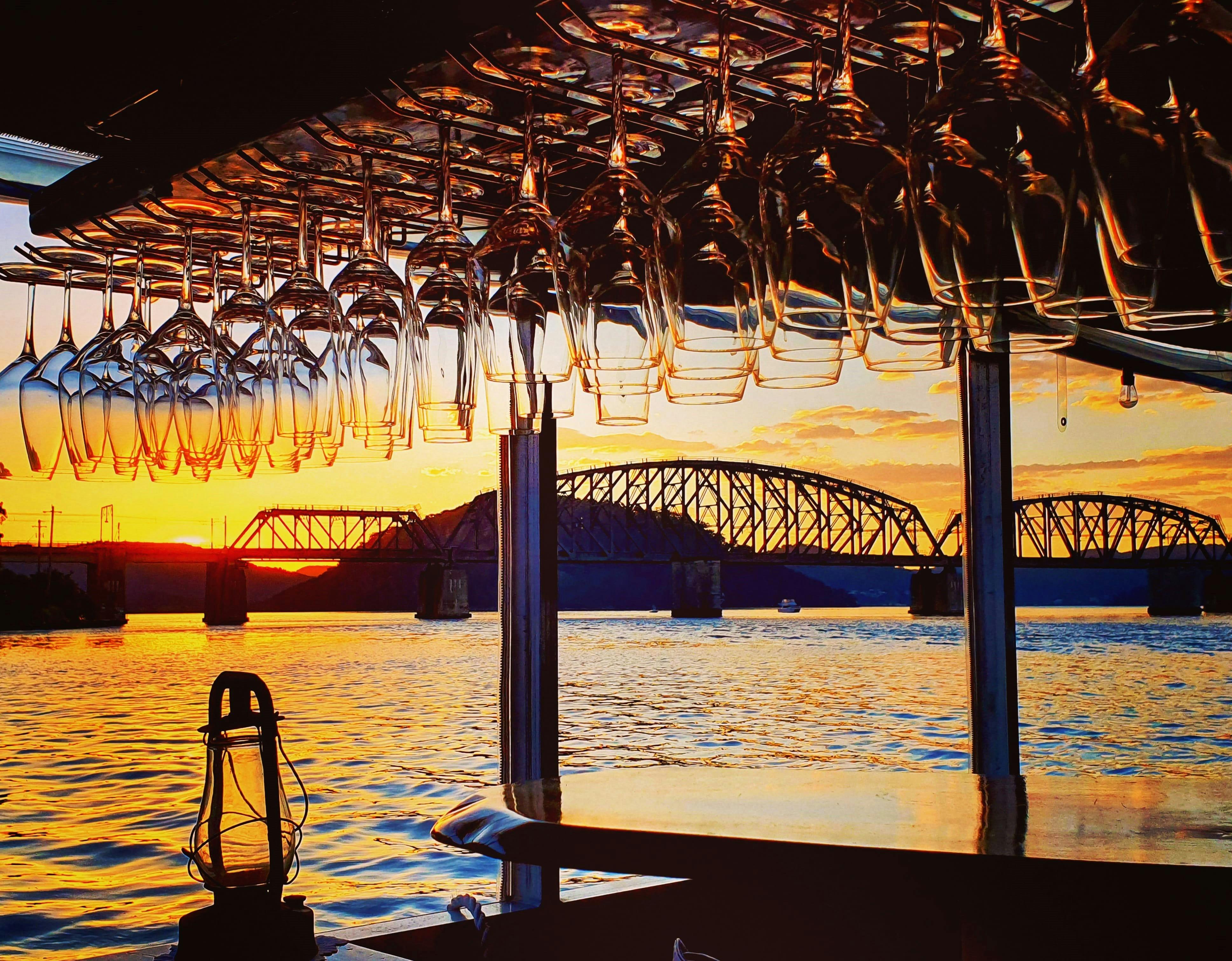 The Floating Oyster Wine Bar