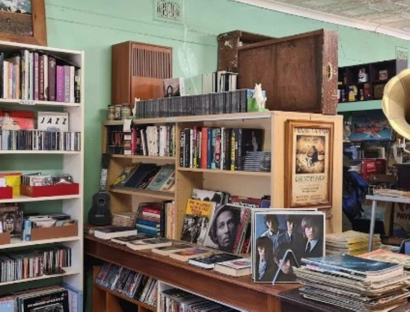 Universal Books and Old wares