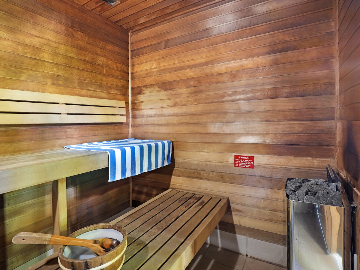 Coral Beach Noosa Resort Sauna