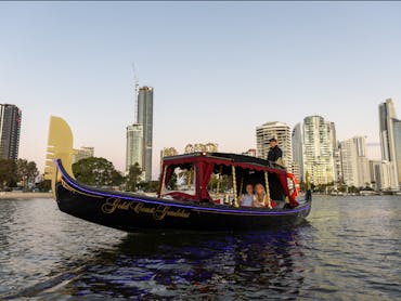 Romantic, private and luxurious cruises available 7 days a week Romantic, private and luxurious cruises available 7 days a week