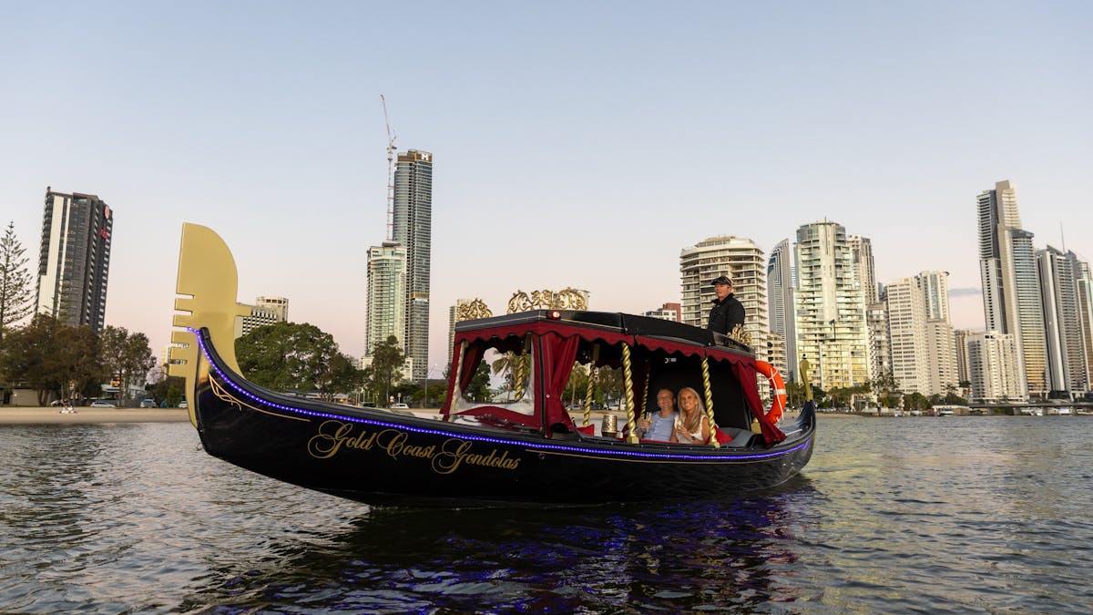 Romantic, private and luxurious cruises available 7 days a week