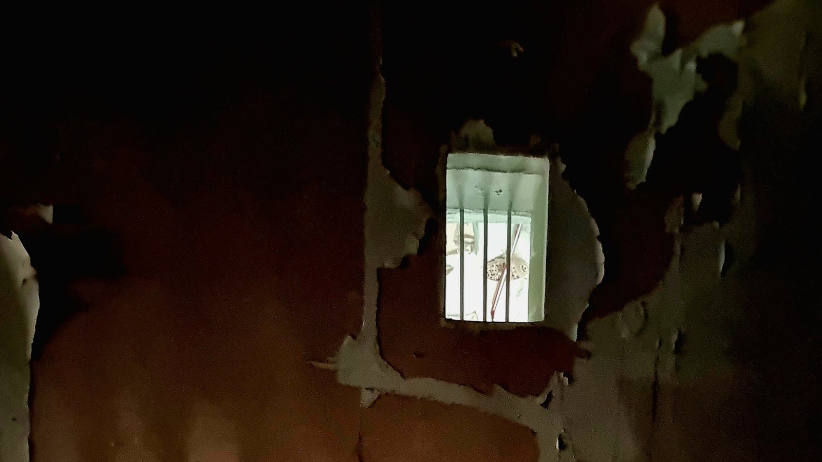 vent ladies cottage