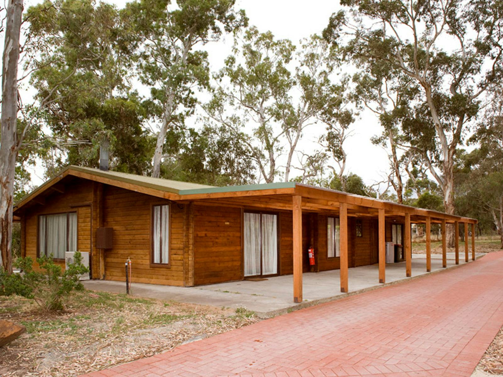 Woodstock Log Cabin