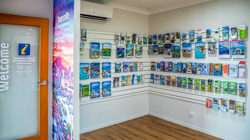 Townsville Visitor Information Centre - Elliot Springs