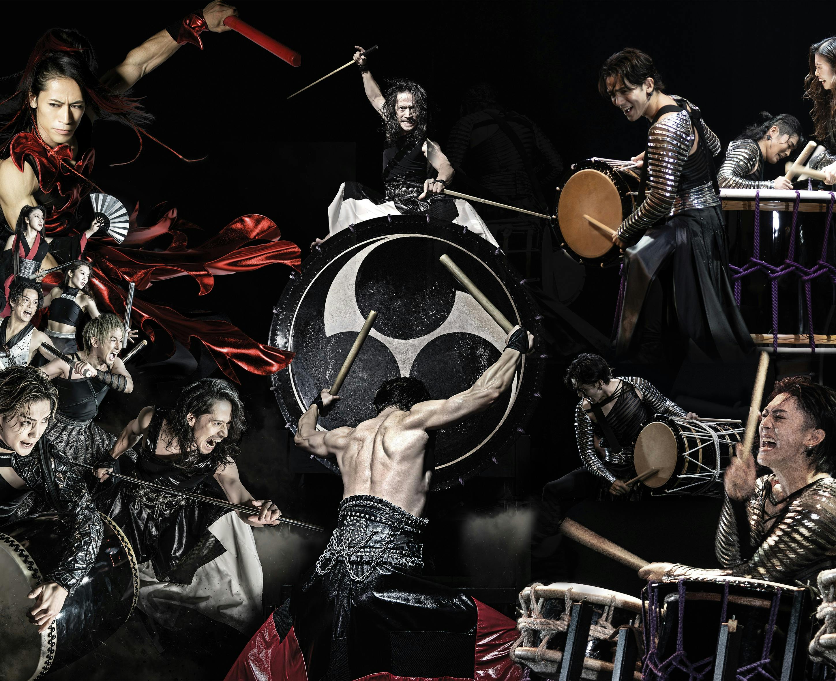 Performers playing Taiko drums