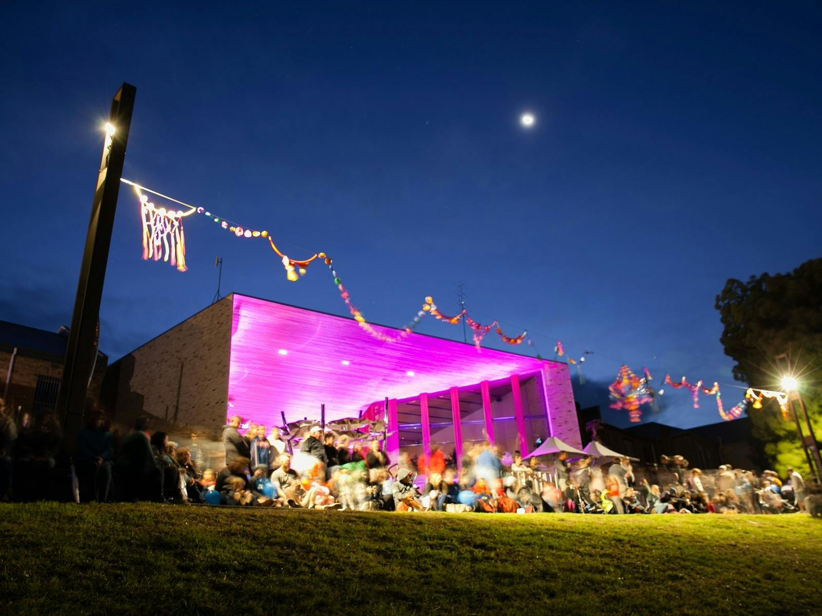 The Levee - Riverlights Multicultural Festival 이벤트