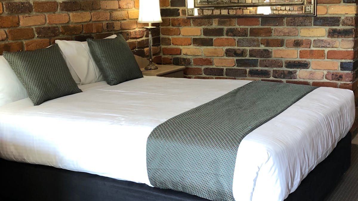 Every room has Queen bed and combination of couch or single beds to suit variety of groups.