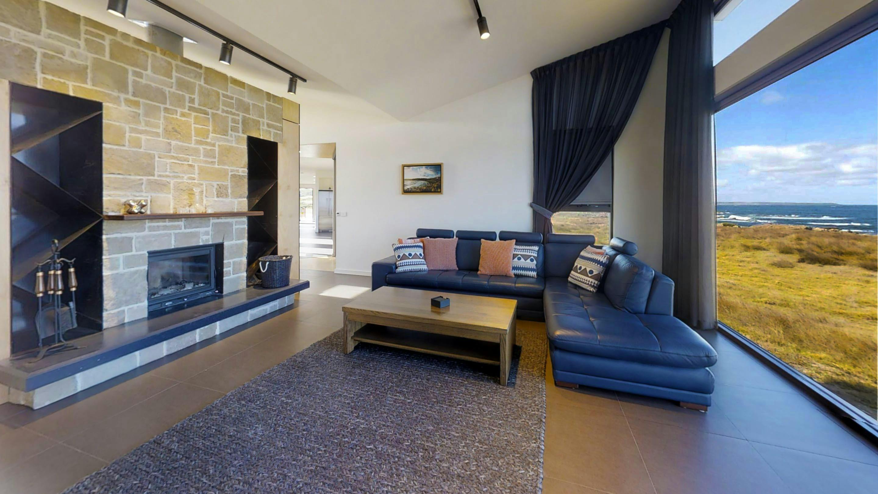 Loungeroom