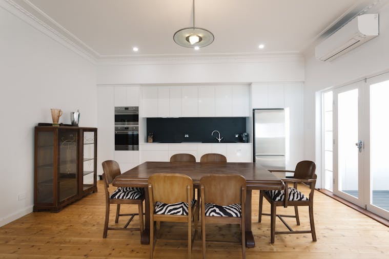 Deco Beach Luxury Apartments