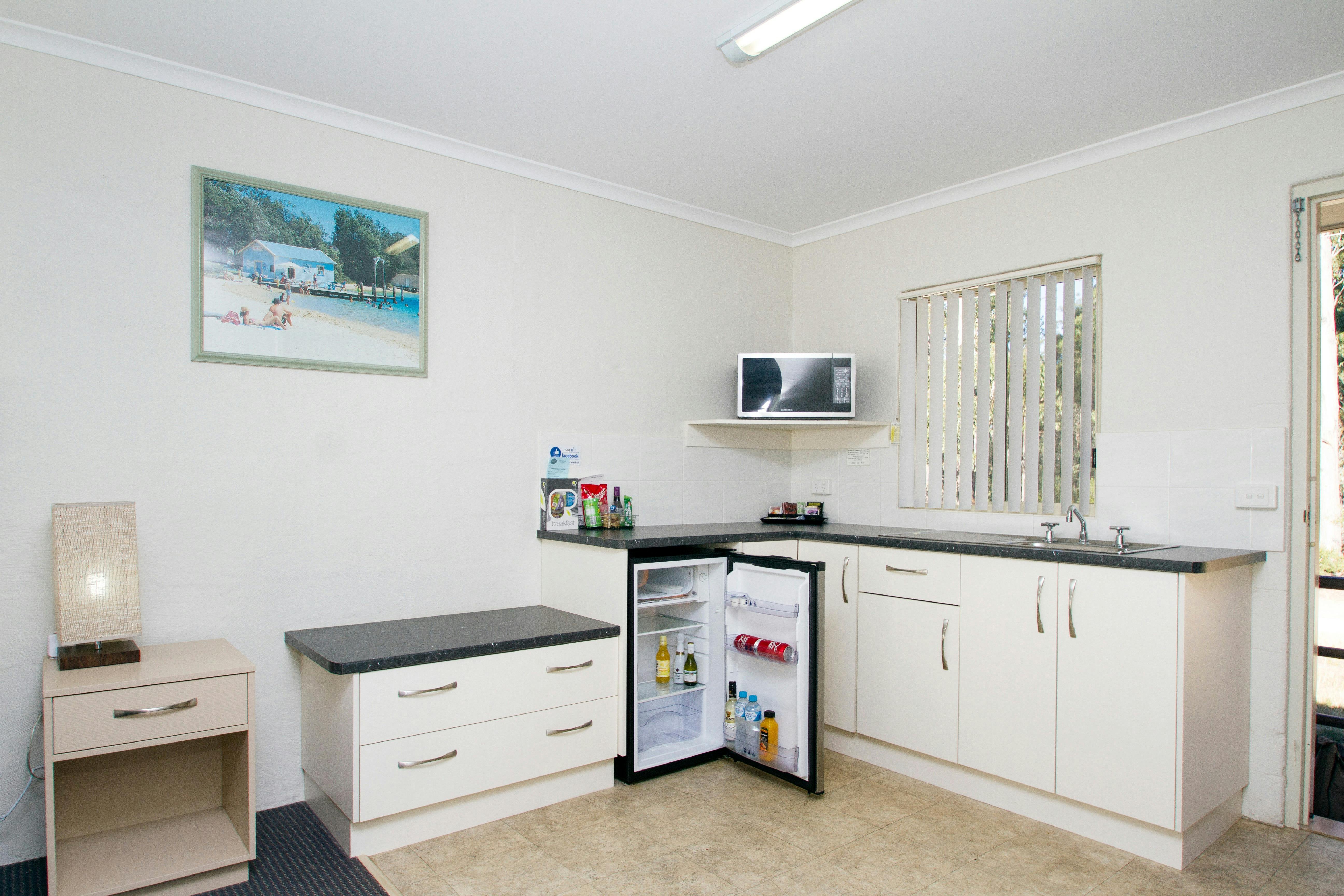 Fully equipped kitchenette in all rooms.