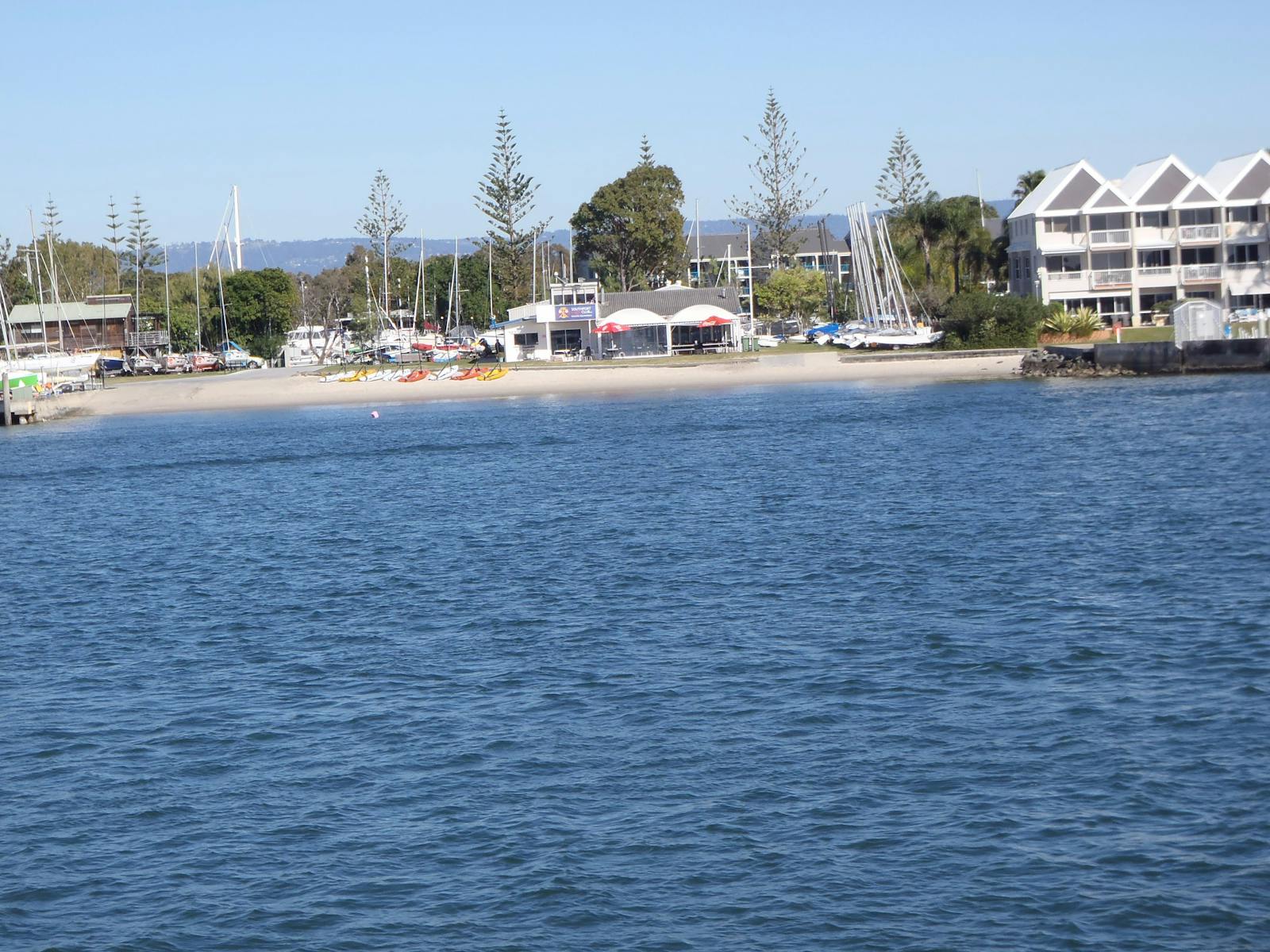 Brisbane Cruises, Gold Coast to Brisbane day cruise