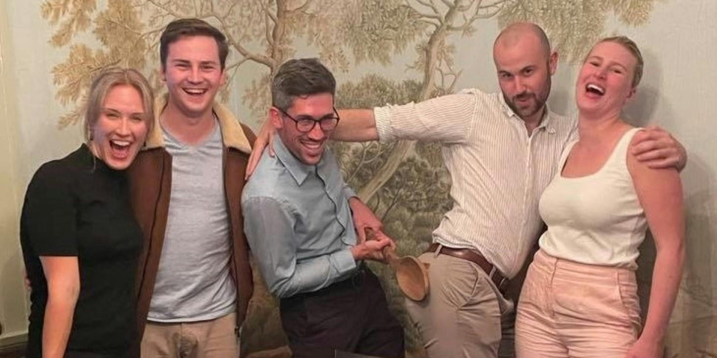 Food lovers playing foodie trivia