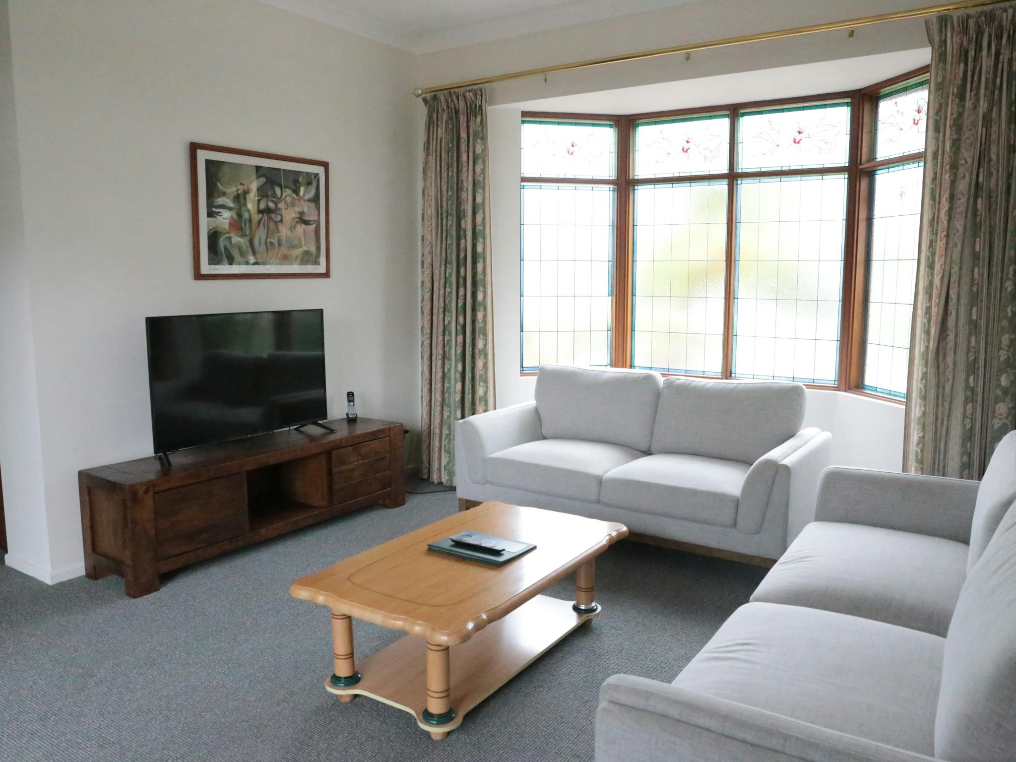 TV and Lounge TV and Lounge