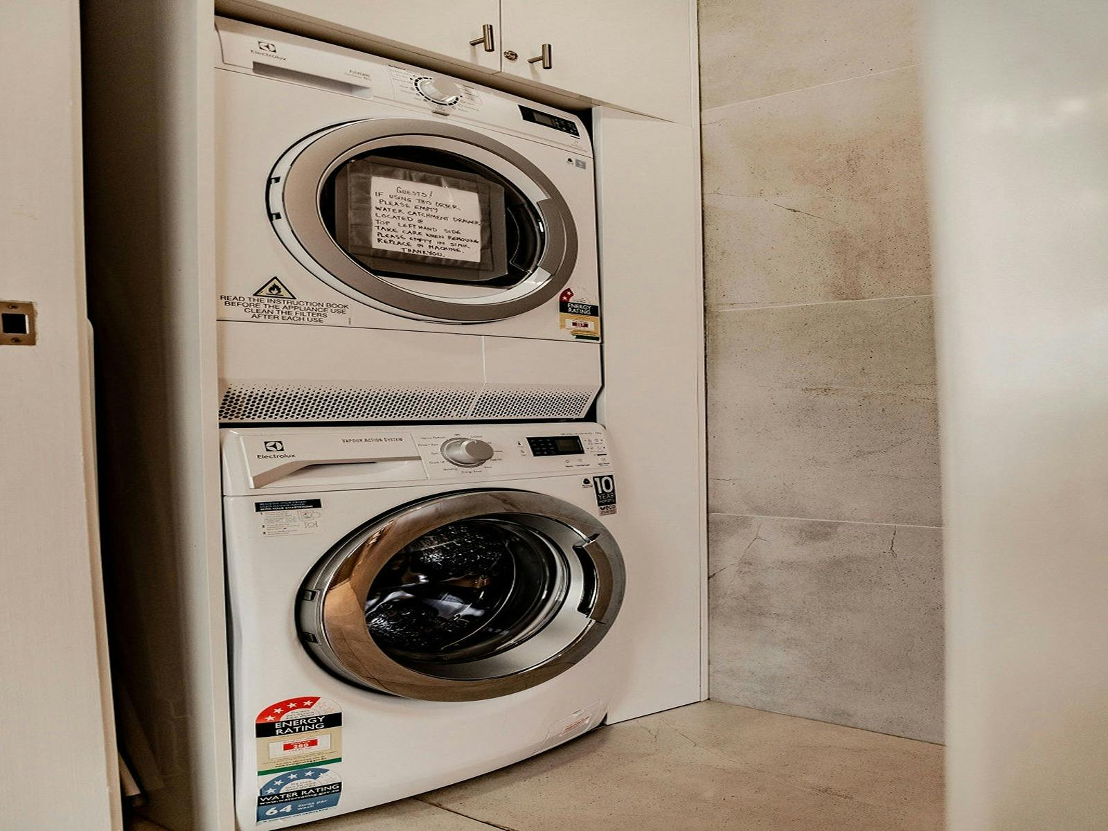 Laundry with washing machine and dryer