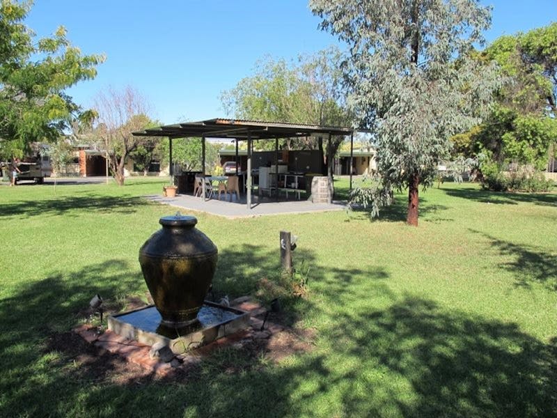 Country Club Caravan Park