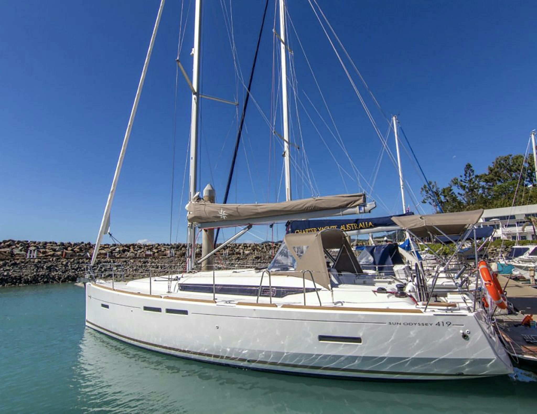 Charter Yachts Australia Sailing Yacht Baronga Jeanneau Sun Odyssey 41