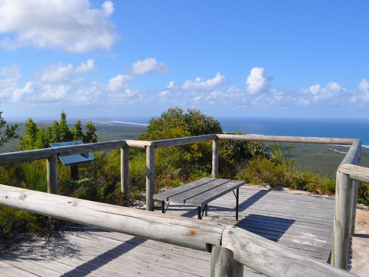 Timber viewing deck, seat and ocean views.