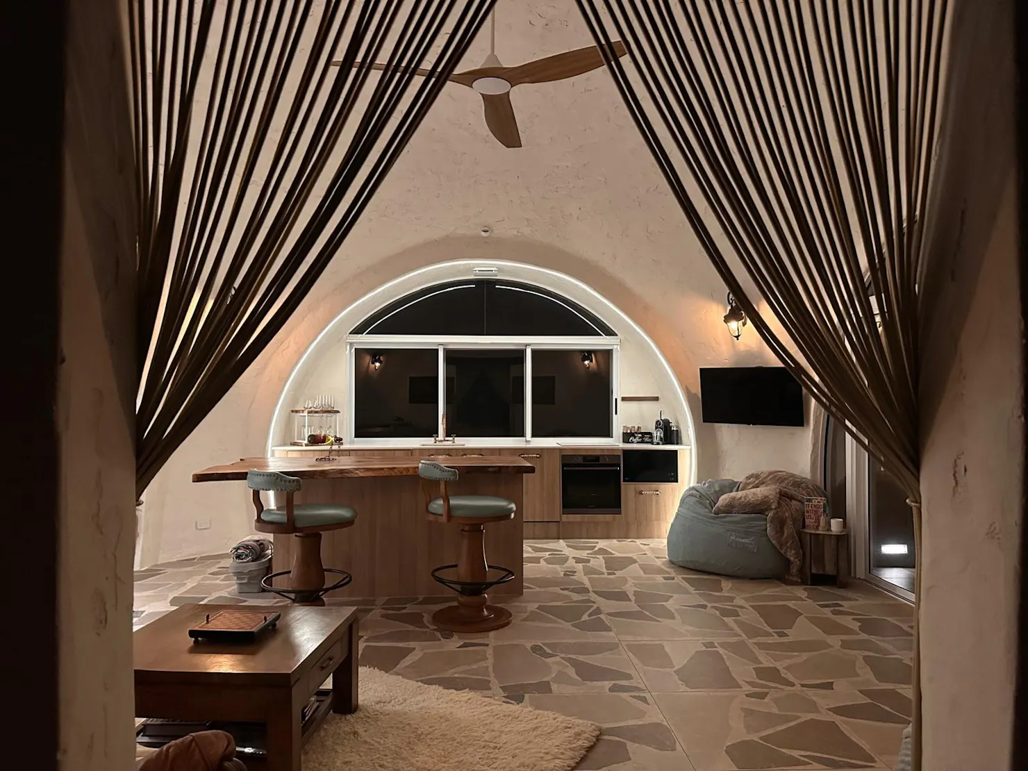 Kitchen - Hinterland Igloo