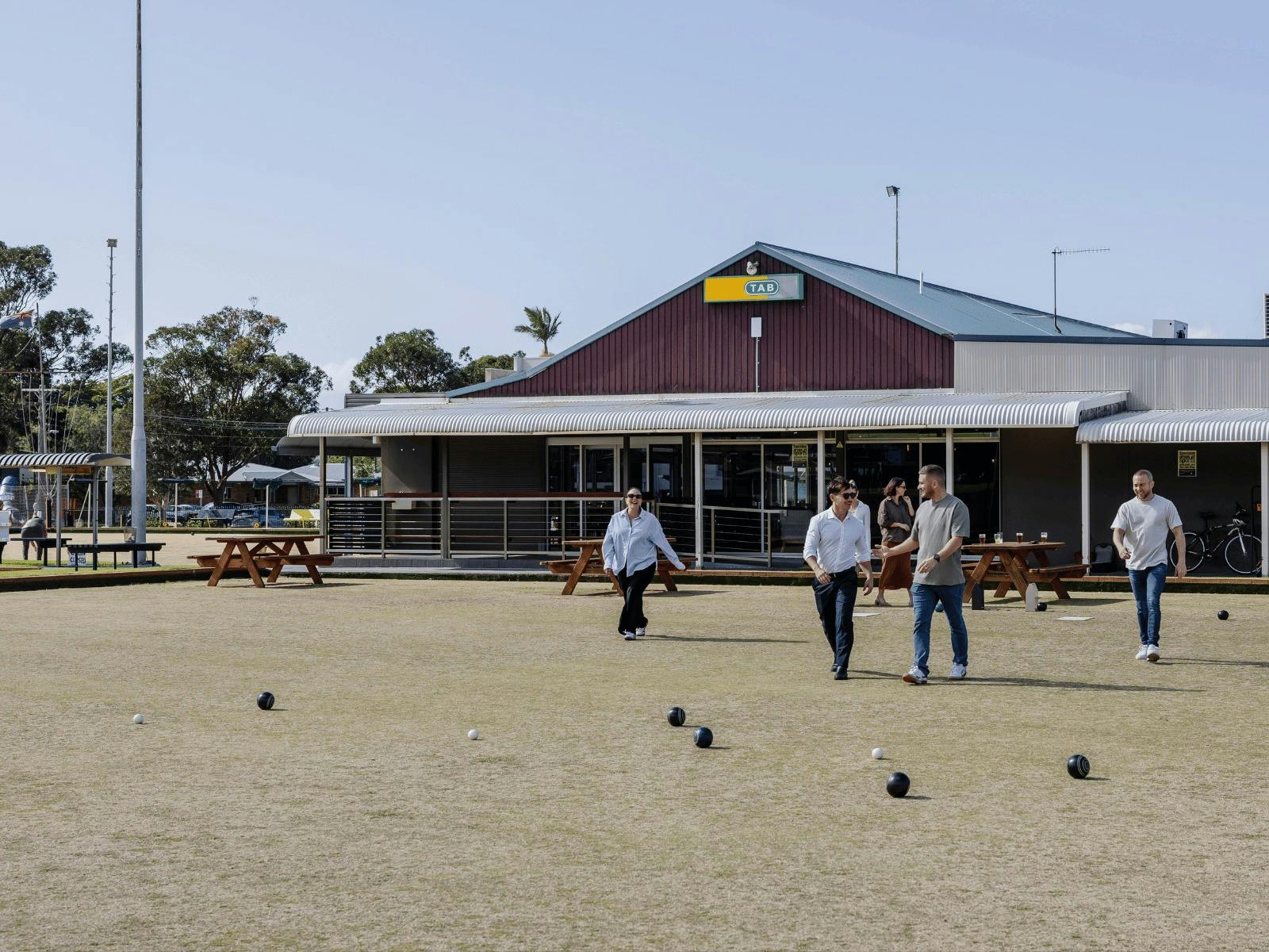 Barefoot Bowls