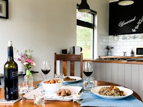 The Unwind Cottage Dining & Kitchen