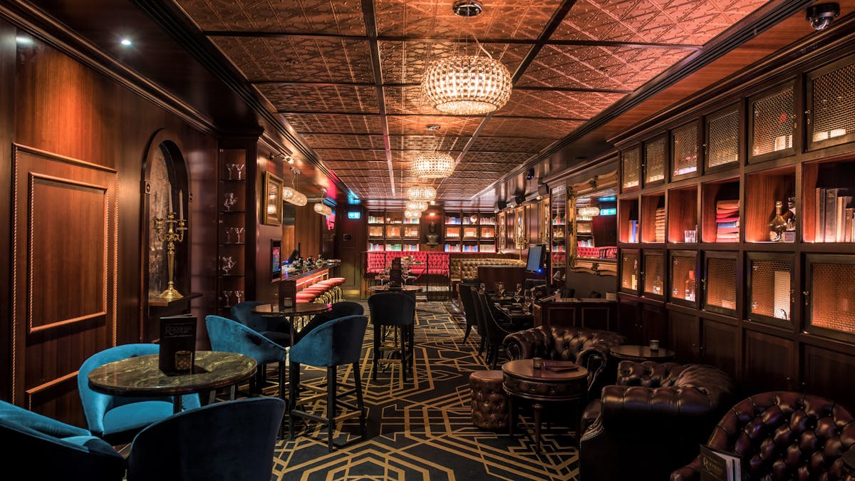 Roosevelt Lounge