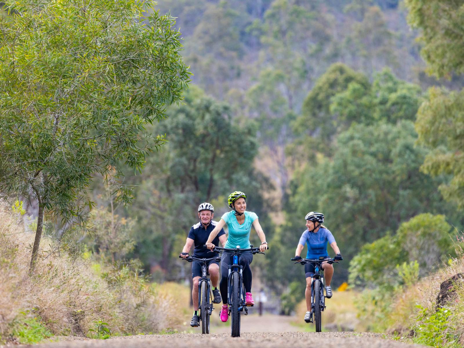 Cycle the Brisbane Valley Rail Trail & Kingaroy to Kilkivan Rail Trail