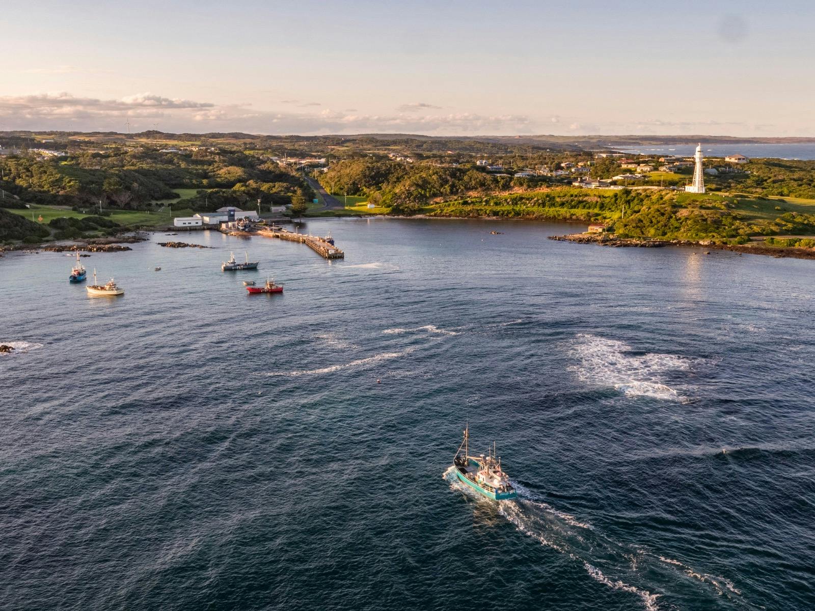 Currie Harbour, King Island